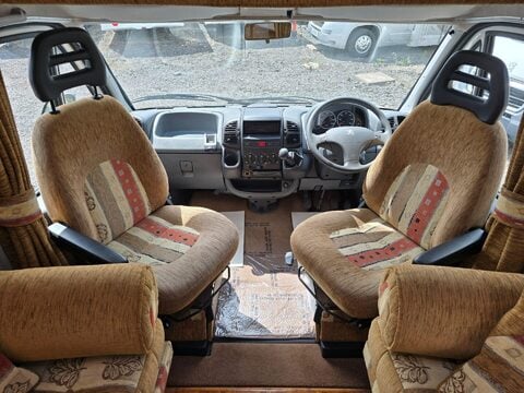Autocruise Starblazer Motor Home 24