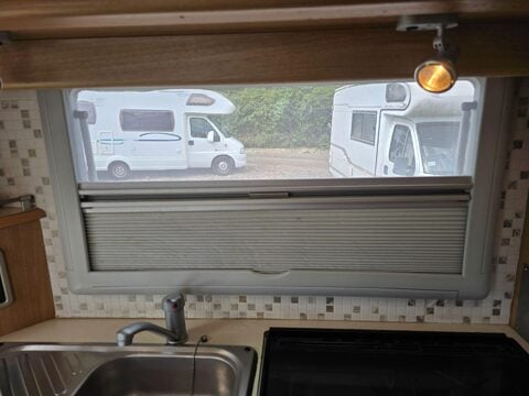Autocruise Starblazer Motor Home 34
