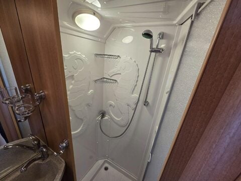 Autocruise Starblazer Motor Home 41