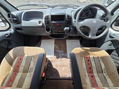 Autocruise Starblazer Motor Home 20