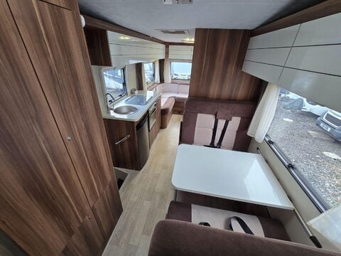 Roller Team Auto-Roller 746 Motor Home 3