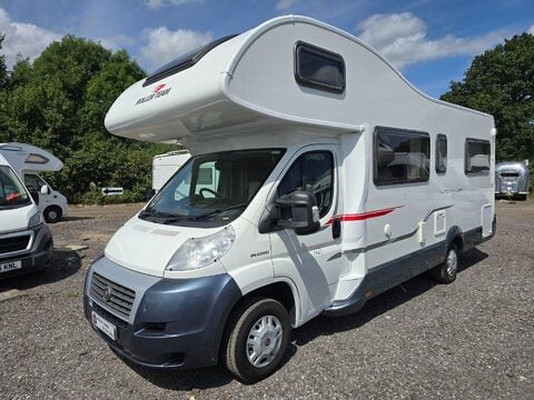 Roller Team Auto-Roller 746 Motor Home 6