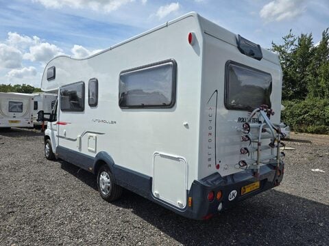 Roller Team Auto-Roller 746 Motor Home 8