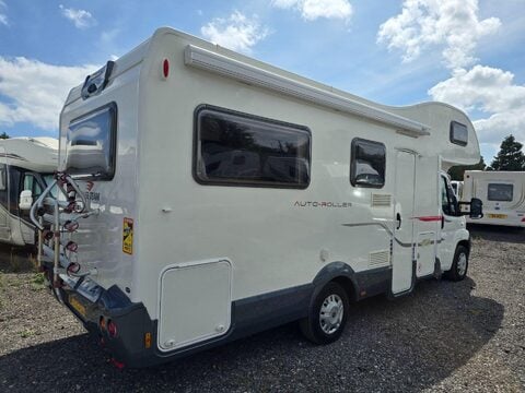 Roller Team Auto-Roller 746 Motor Home 10