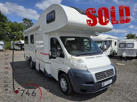 Roller Team Auto-Roller 746 Motor Home