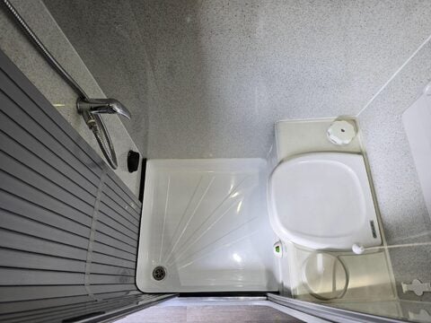 Mercedes-Benz Sprinter Motor Home 24