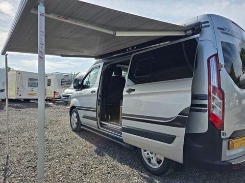 Ford Transit Custom Voyager XL Campervan 22