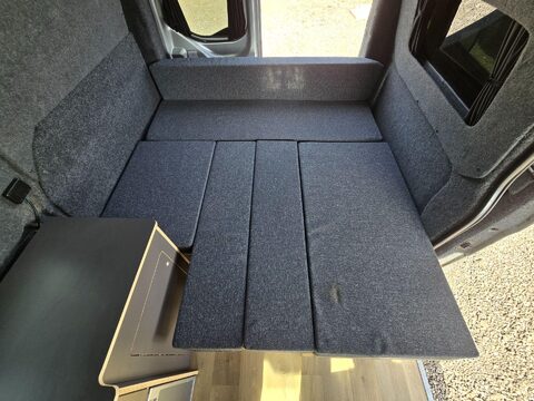 Ford Transit Custom Voyager XL Campervan 33