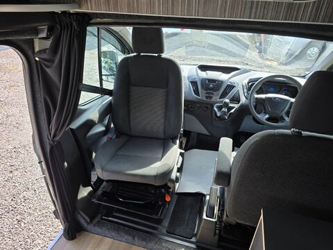 Ford Transit Custom Voyager XL Campervan 29