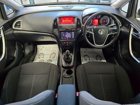 Vauxhall Astra SRI CDTI 3
