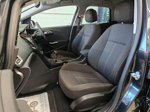 Vauxhall Astra SRI CDTI 37