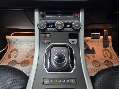 Land Rover Range Rover Evoque SD4 DYNAMIC LUX 24