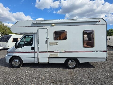 Swift Sundance Motor Home 11