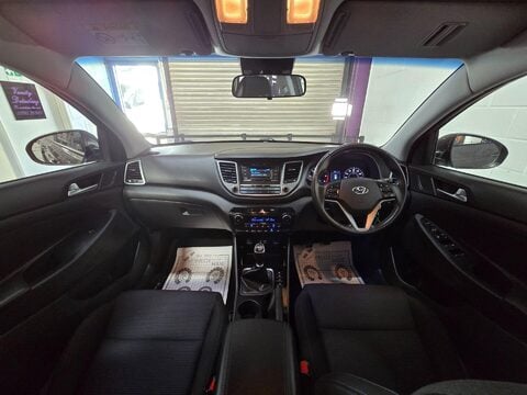 Hyundai TUCSON CRDI SE BLUE DRIVE 3