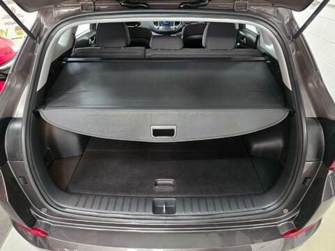 Hyundai TUCSON CRDI SE BLUE DRIVE 9