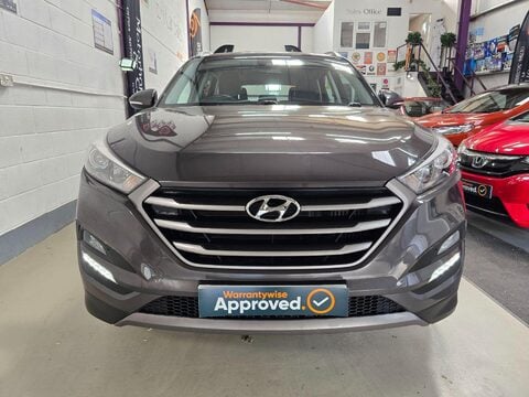 Hyundai TUCSON CRDI SE BLUE DRIVE 13