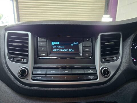 Hyundai TUCSON CRDI SE BLUE DRIVE 23