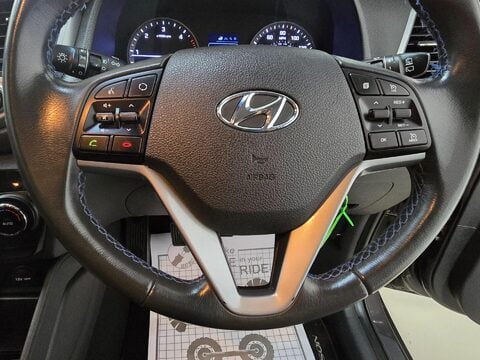 Hyundai TUCSON CRDI SE BLUE DRIVE 29