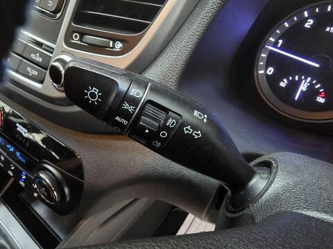 Hyundai TUCSON CRDI SE BLUE DRIVE 30