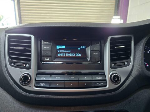 Hyundai TUCSON CRDI SE BLUE DRIVE 23