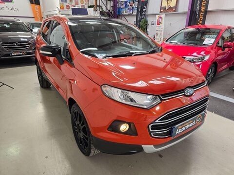 Ford Ecosport TITANIUM S 11