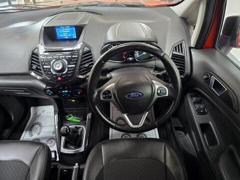 Ford Ecosport TITANIUM S 28