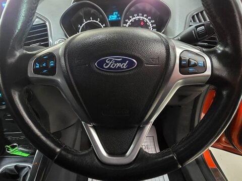 Ford Ecosport TITANIUM S 29