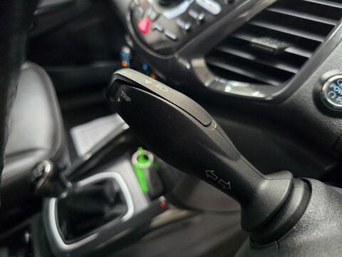 Ford Ecosport TITANIUM S 32