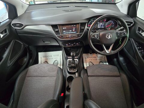 Vauxhall Crossland ELITE 17