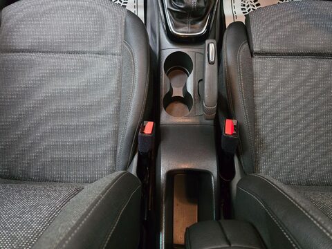 Vauxhall Crossland ELITE 19