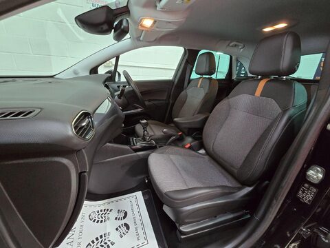 Vauxhall Crossland ELITE 39