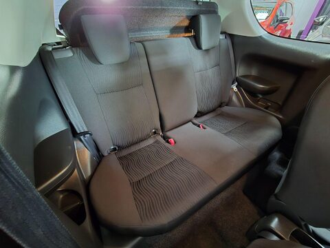Suzuki Swift SZ3 16