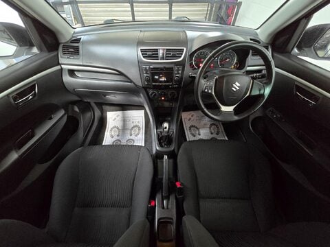 Suzuki Swift SZ3 3