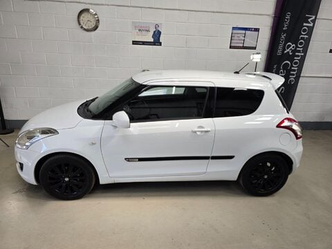 Suzuki Swift SZ3 6