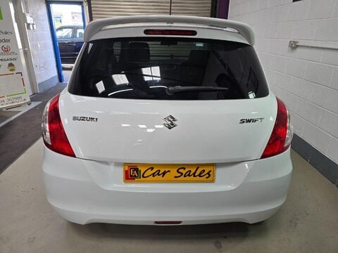 Suzuki Swift SZ3 8
