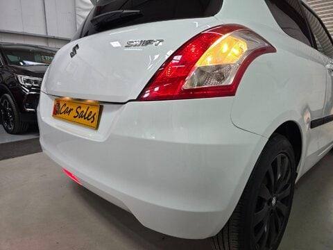 Suzuki Swift SZ3 37