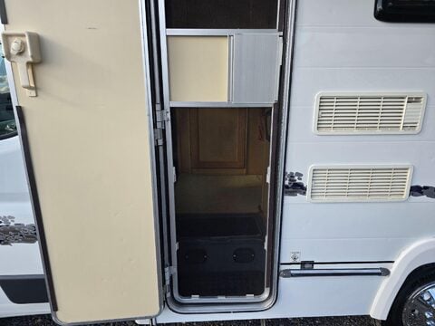Elddis Autoquest Motor Home 16