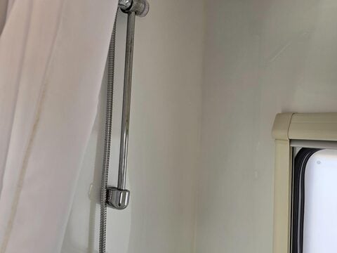 Elddis Autoquest Motor Home 32