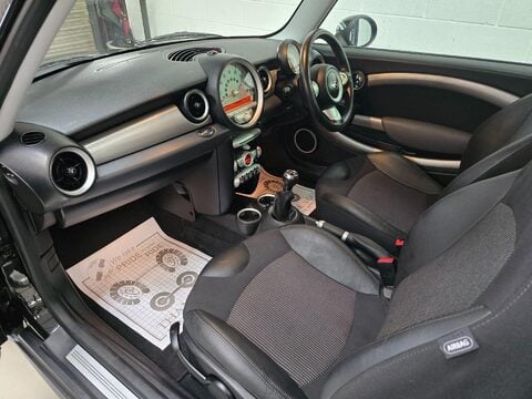 Mini Clubman COOPER 28