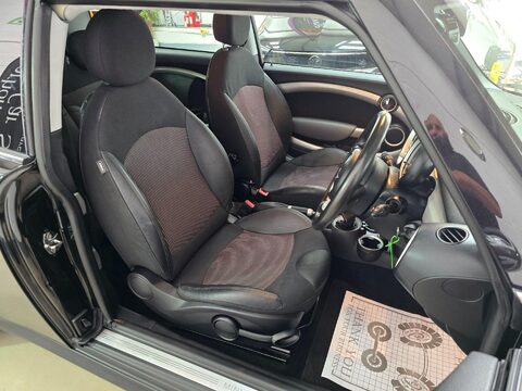Mini Clubman COOPER 26