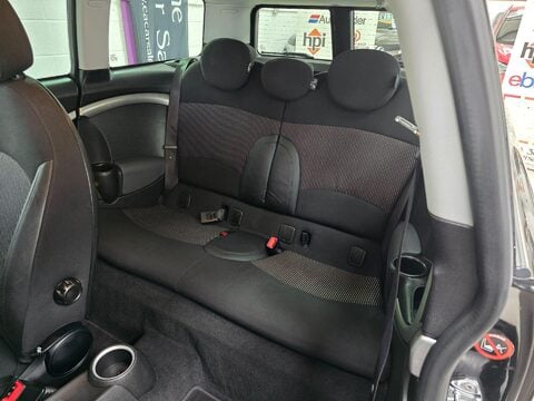 Mini Clubman COOPER 30