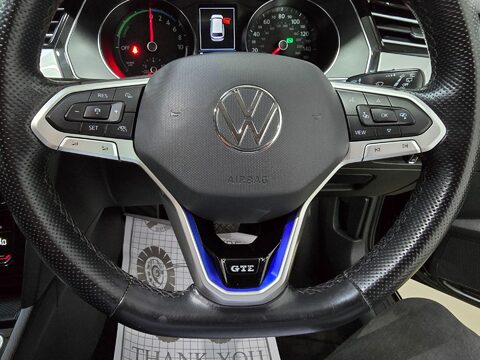 Volkswagen Passat GTE DSG PHEV 32