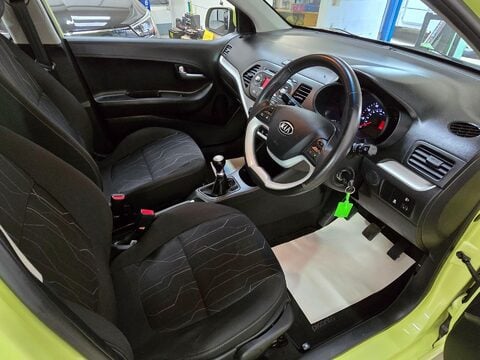 Kia Picanto 3 26