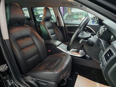 Volvo XC70 D5 SE NAV AWD 36