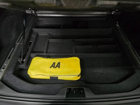 Volvo XC70 D5 SE NAV AWD 12