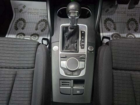 Audi A3 SPORTBACK E-TRON 22