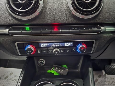 Audi A3 SPORTBACK E-TRON 24