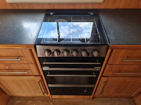 Auto-Trail Chieftain Motor Home 35