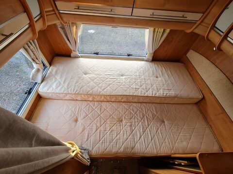 Auto-Trail Chieftain Motor Home 45