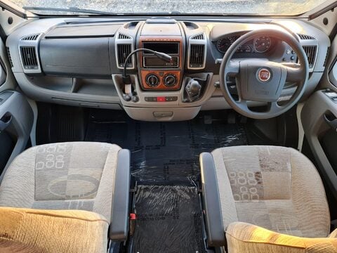 Auto-Trail Chieftain Motor Home 21